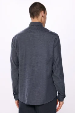 Camisa franela bolsillos en pecho