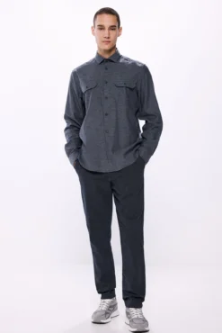 Camisa franela bolsillos en pecho