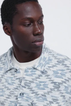 Camisa jacquard étnico