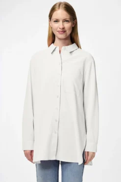 Camisa larga tipo oversize