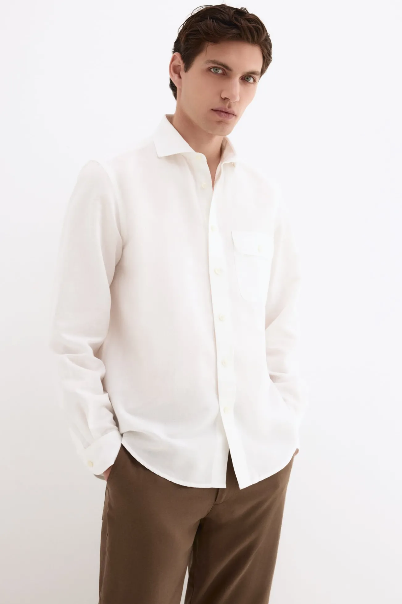 Camisa lino bolsillos