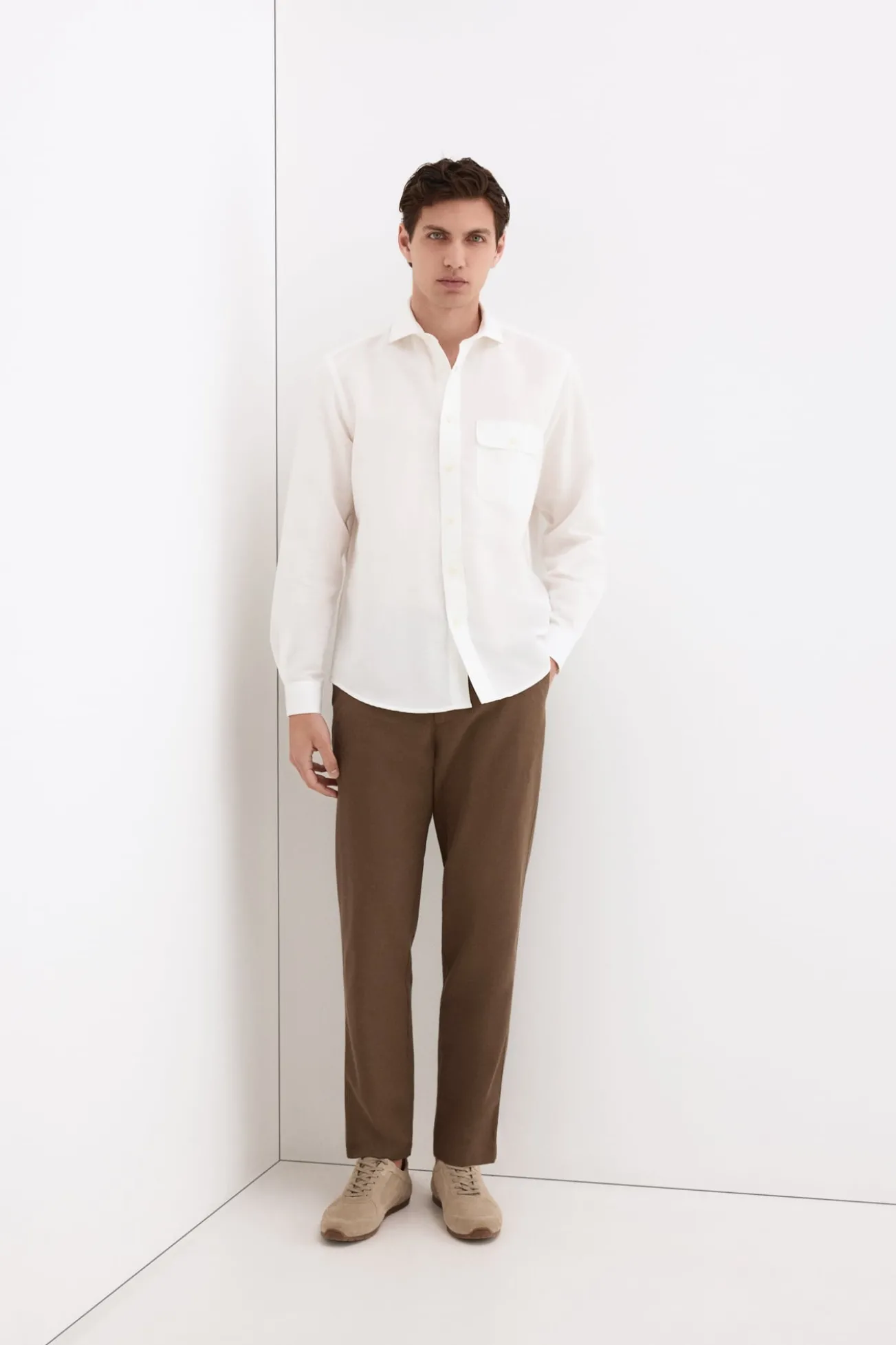 Camisa lino bolsillos