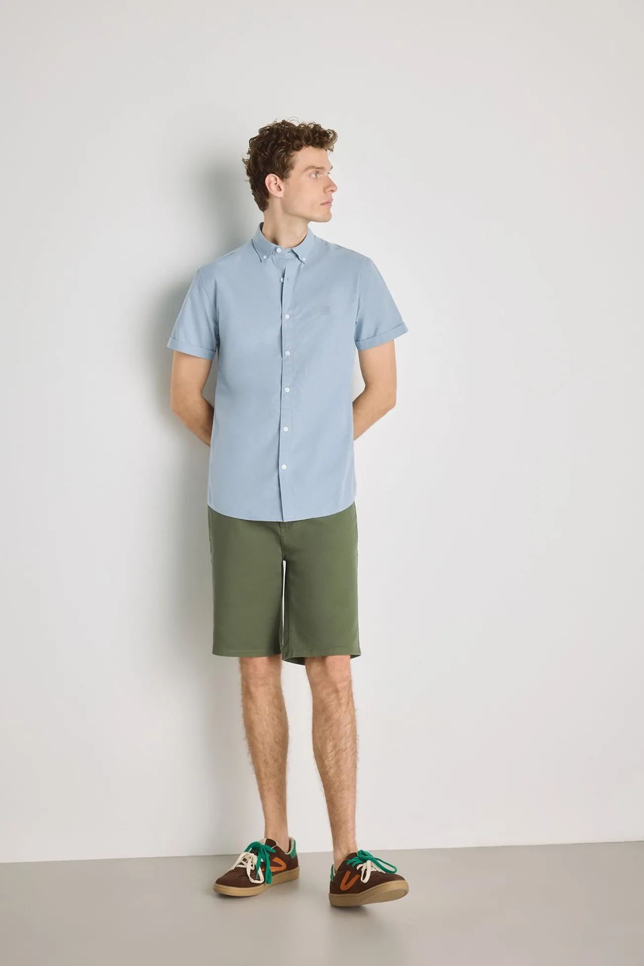 Camisa lisa manga corta