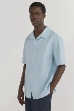 Camisa lisa manga corta tejido lino