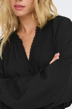 Camisa manga larga bordada