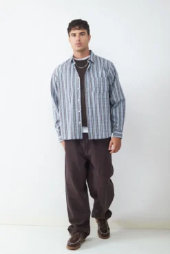 Camisa manga larga oversize bolsillo
