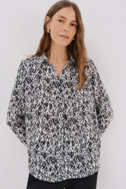 Camisa pliegue
