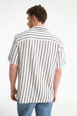 Camisa resort de manga corta