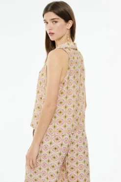 Camisa sin mangas con estampado geométrico