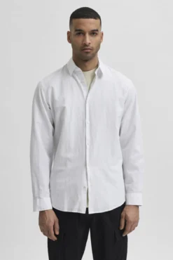 Camisa slim fit de algodón orgánico