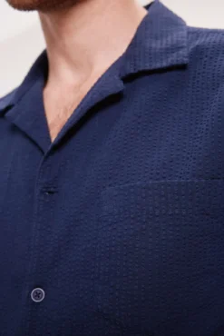 Camisa Solapa Corta Seersucker