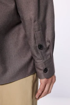 Camisa tipo lanera bolsillos
