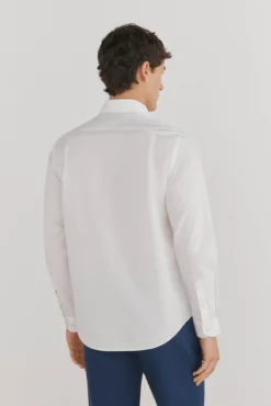 Camisa vestir lisa non iron + antimanchas