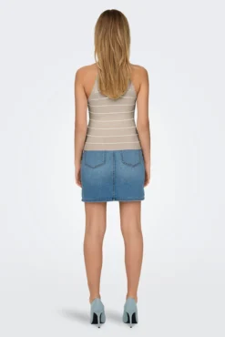 Camiseta ajustada tirantes