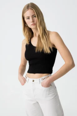 Camiseta asimétrica