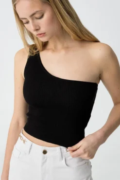 Camiseta asimétrica