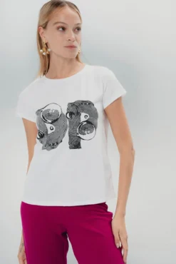 Camiseta Blanca Vibrante