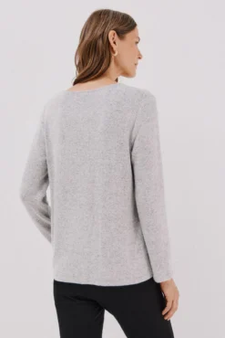 Camiseta básica cuello pico