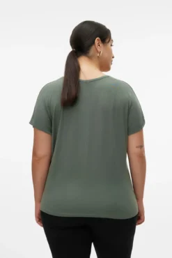 Camiseta básica cuello pico talla grande