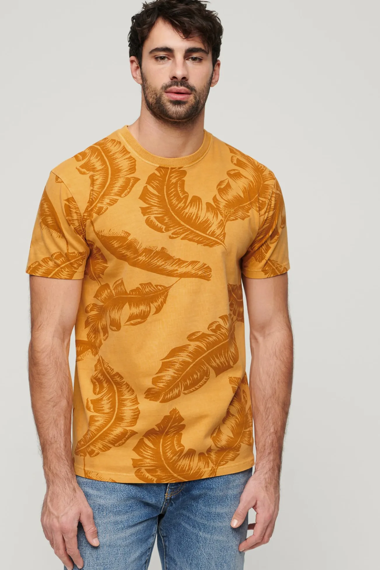 Camiseta con estampado sobreteñido Vintage