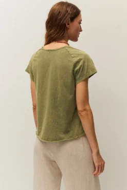 Camiseta con print de mariposa