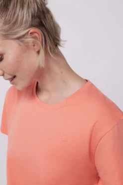 Camiseta cropped manga corta melocotón