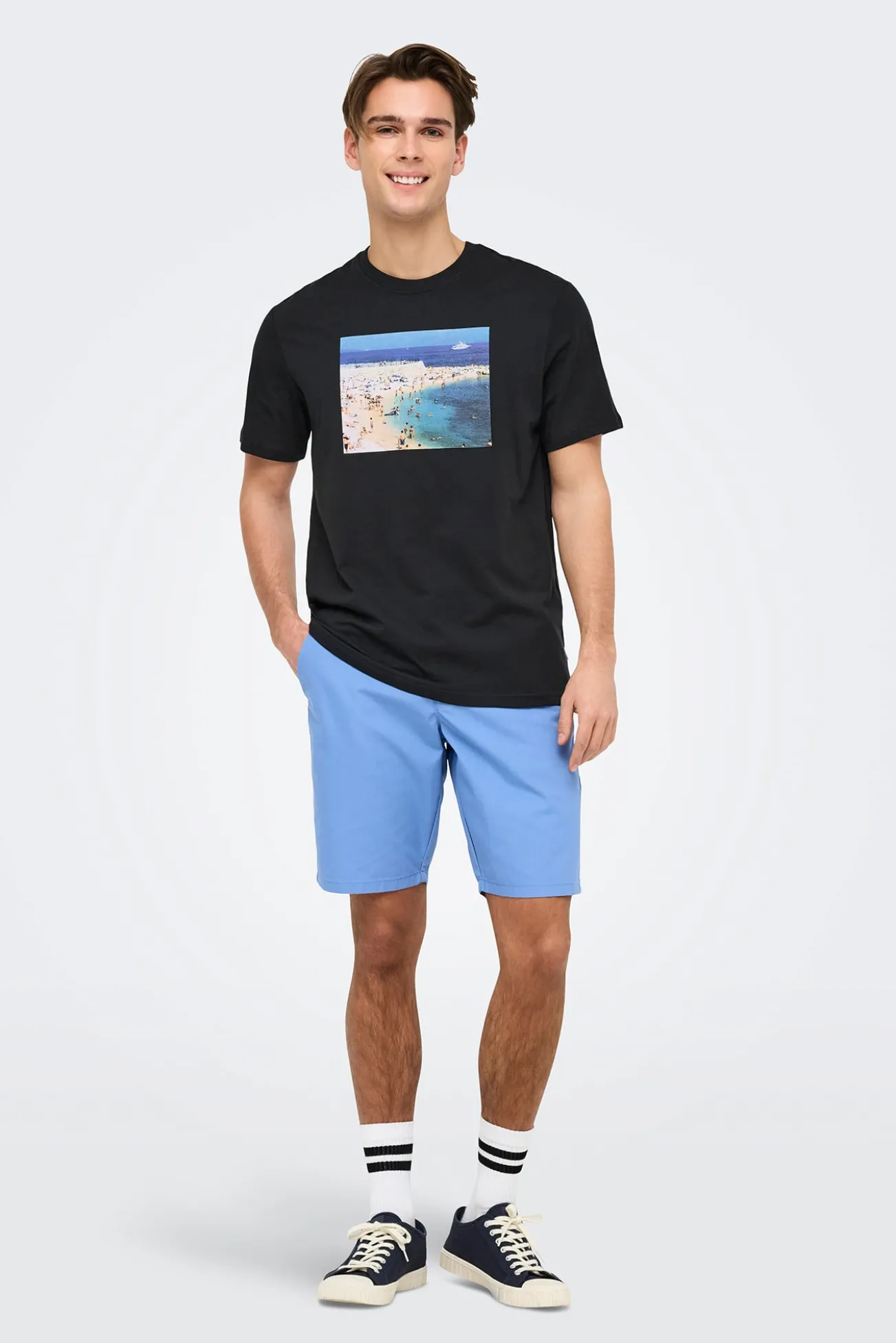 Camiseta de hombre regular fit. 100% algodón orgánico.