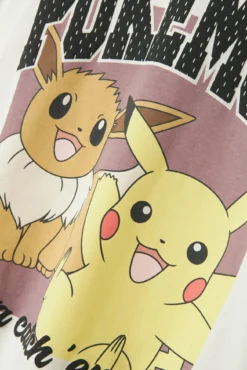 Camiseta de Pokemon de niña