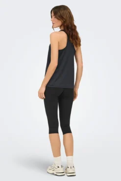 Camiseta deportiva de tirantes