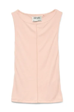 Camiseta de tirantes y cuello barco