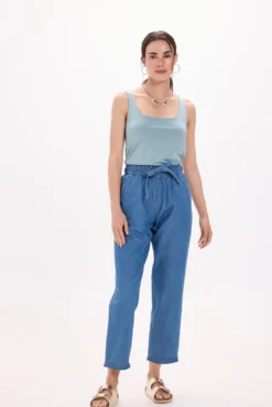 Camiseta elastica tirante ancho
