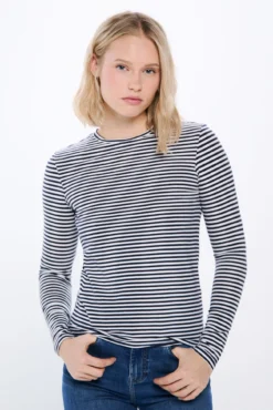 Camiseta entallada rayas lurex