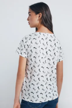 Camiseta estampada motivos pequeños