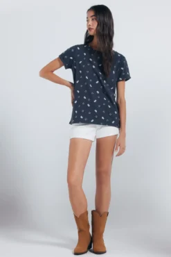Camiseta estampada motivos pequeños
