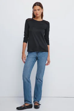 Camiseta hombros crochet