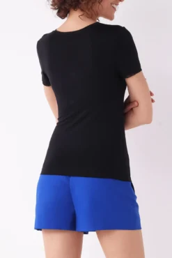 Camiseta negra manga corta