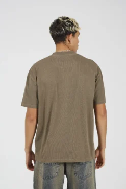 Camiseta oversize con manga corta