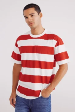 Camiseta raya roja ancha