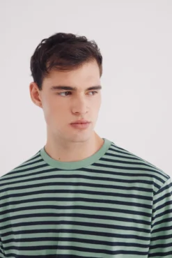 Camiseta rayas estampada