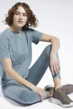 Camiseta Sporty style
