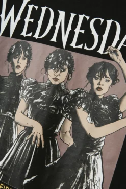 Camiseta Wdnesday de niña
