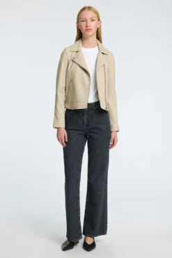 Cazadora Biker Cropped 100% piel.