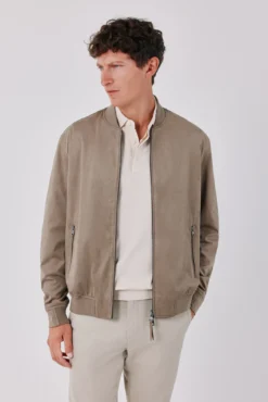 Cazadora bomber efecto ante