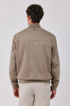 Cazadora bomber efecto ante
