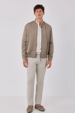 Cazadora bomber efecto ante
