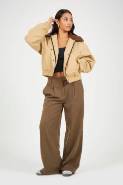 Chaqueta bomber con cuello pana
