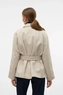 Chaqueta corta de paño