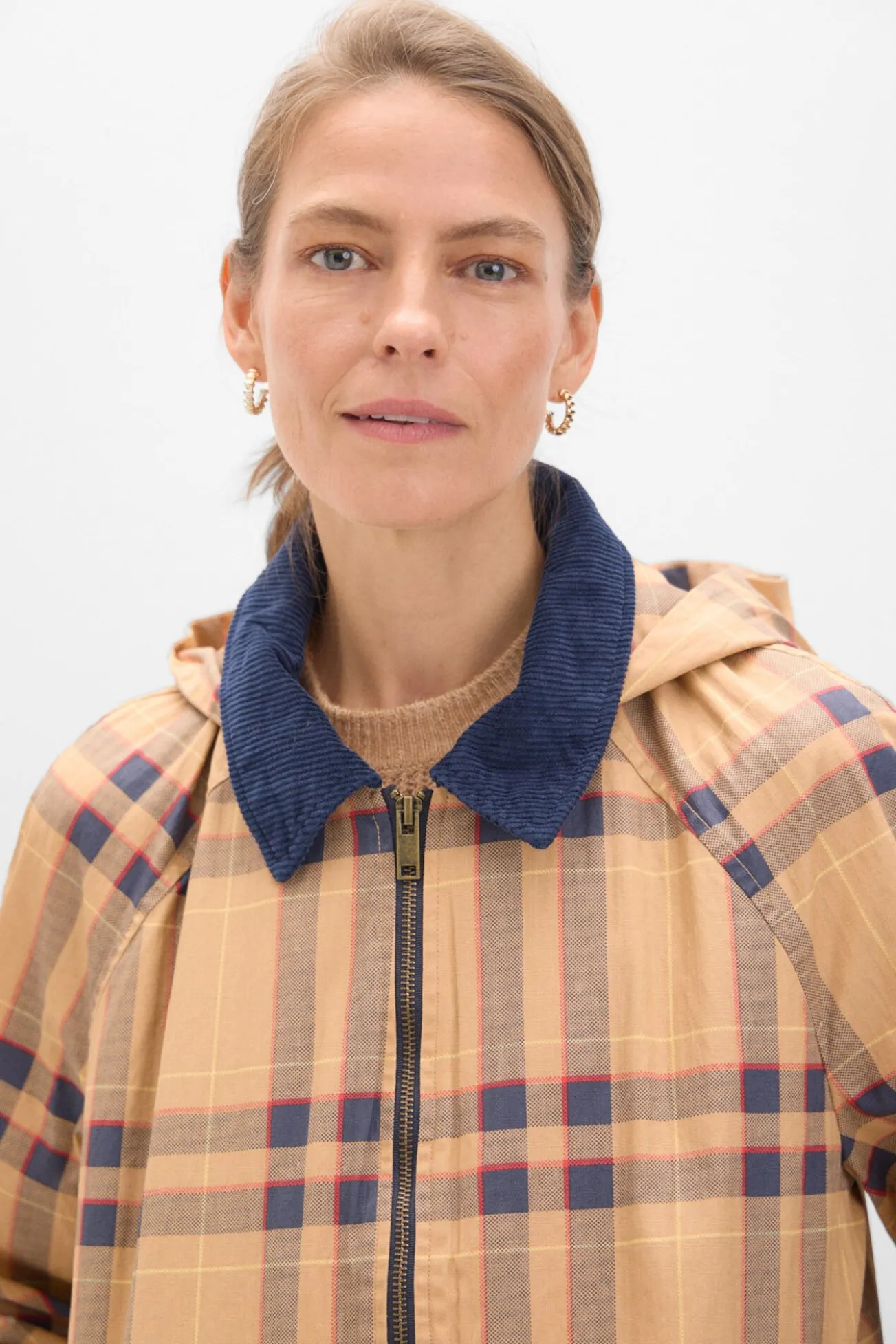 Chaqueta corta encerada