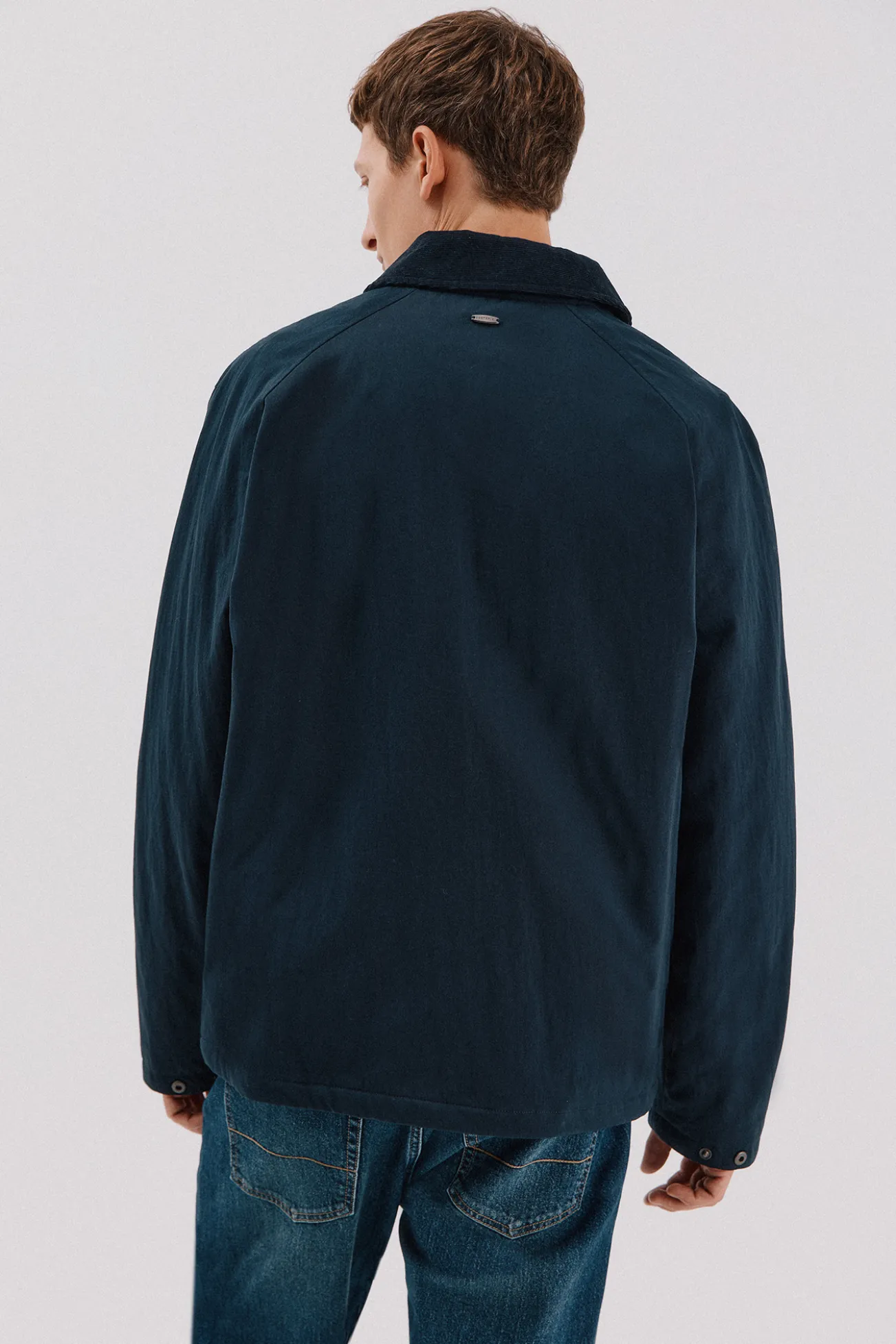 Chaqueta cuello combinado