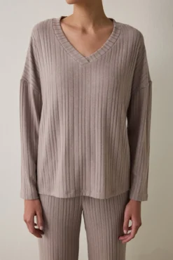 Conjunto de pijama de manga larga con cuello en V y estampado Latte Mocha
